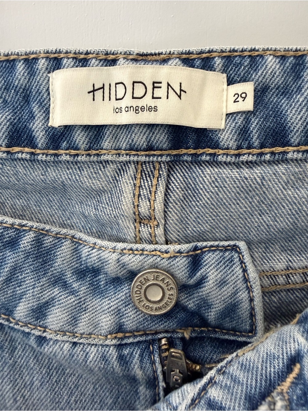 Hidden Jeans Mid Rise Wide Leg - Picture 2 of 5